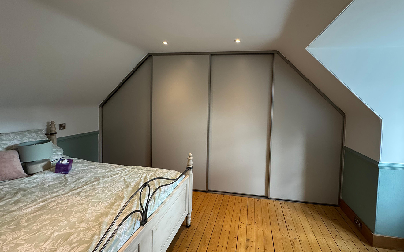 Bespoke Fitted Wardrobes in Glasgow -DC Sliding Wardrobes